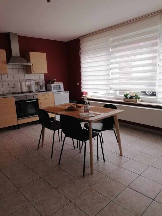 شارلروا Superbe Appartement De 65M2 A 6061 Montignies-Sur-Sambre المظهر الخارجي الصورة